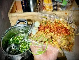 Bánh tráng trộn sa tế mỡ hành - 20.000 ₫ tại Súp Cháo Việt