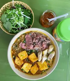 Hình ảnh Bún riêu cua Bò Giò