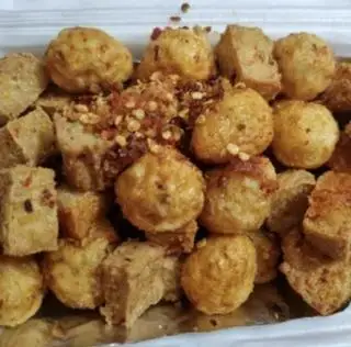 Đậu Hủ Và Trứng Cút Chiên Xóc Muối Ớt - 55.000 ₫ tại Ăn Vặt A Quành - Cá Viên Chiên, Mì Trộn & Đậu Hủ Xóc Muối - An Dương Vương