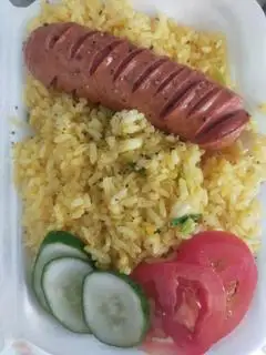Cơm Chiên Xúc Xích 2 cây - 45.000 ₫ tại Chú Chuột - Cơm Gà Xối Mỡ, Bột Chiên & Nui Xào Bò - Mã Lò