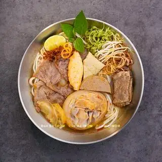 Hình ảnh Bún bò bò viên + chả cua