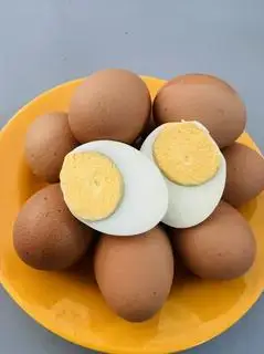 Trứng Gà Luộc Thêm - 10.000 ₫ tại Konoha Kitchen - Eat Clean - Sinh Tố & Nước Ép Trái Cây – Phạm Ngũ Lão