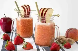 Hình ảnh Táo mix dâu tây