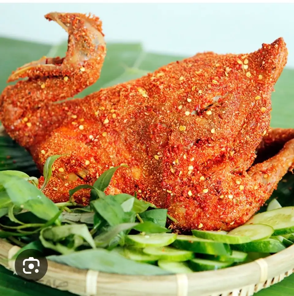 Hình ảnh Gà nướng muối ớt cay vừa (Chặt sẵn)