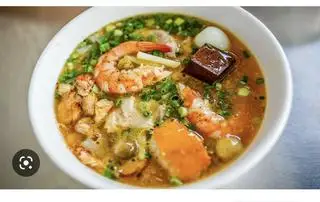 Bánh canh không  - 30.000 ₫ tại Bánh Canh Cua Gia Hân - Lê Văn Lương