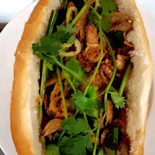 Bánh mì chay - 30.000 ₫ tại Quán Chay Ngọc Thảo - Bánh Mì, Xôi & Hủ Tiếu - Trương Hoàng Thanh