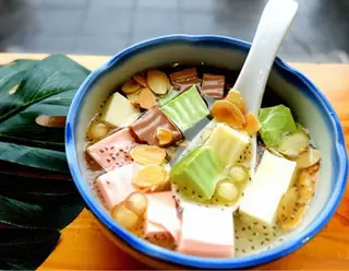 Hình ảnh Chè Khúc Bạch
