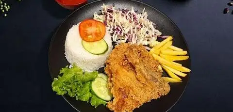Hình ảnh Cơm Gà, Mì Cay & Mì Trộn Bếp Nhà Cám - Tôn Đức Thắng