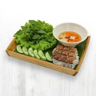 Bún chả quạt Wrap&Roll nhỏ - 106.920 ₫ tại Wrap&Roll - Mplaza Saigon