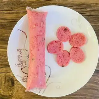 Nem Chua Huế (Nguyên cây) - 33.000 ₫ tại Ông Tré Foods - Tré Trộn & Mì Trộn - Đường Số 85