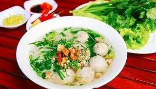 Hình ảnh Combo bún mọc chả - sâm bông cúc