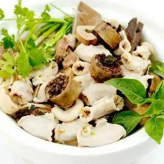 Hình ảnh Lòng trần đầy đủ