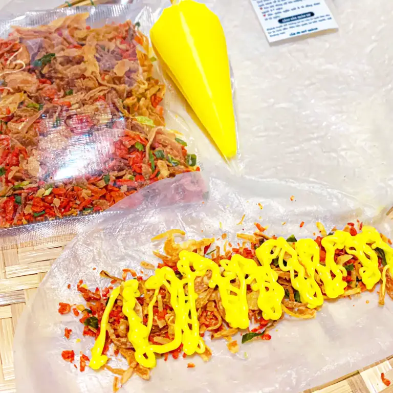 Hình ảnh Bánh Tráng Phơi Sương Cuốn Muối Tép Hành Bơ - Gói Set