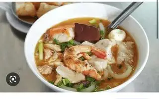 Bánh canh cua đầy đủ  - 65.000 ₫ tại Bánh Canh Cua Gia Hân - Lê Văn Lương