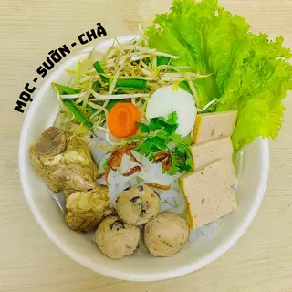 Hình ảnh Hủ tiếu mọc sườn chả