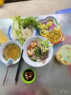 Hủ tiếu trộn khô sườn sụn - 75.000 ₫ tại Liên - Hủ Tiếu Sườn Sụn