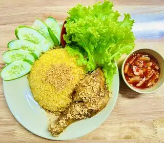 Hình ảnh Đùi Gà Chiên Mắm Tỏi