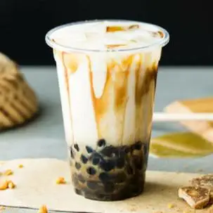 Sữa tươi trân châu đường đen 700 ml - 35.000 ₫ tại Bối Bakery - Bông Lan Trứng Muối & Bánh Ngọt - Vũ Huy Tấn