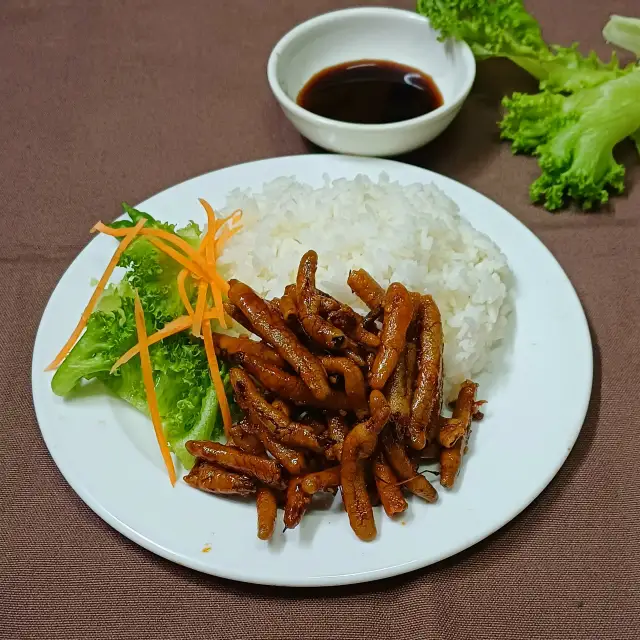 CƠM CHAY CÁ CƠM KHO - 41.900 ₫ tại Tuệ Tâm - Cơm Chay & Mì Chay - Phó Cơ Điều