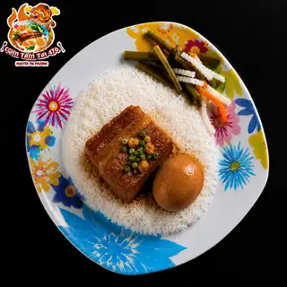 Cơm Thịt Kho Trứng - 82.000 ₫ tại Cơm Tấm Tài 476 - Nguyễn Tri Phương