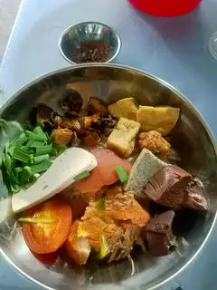 Bún riêu đặc biệt - 55.000 ₫ tại Bún Riêu & Canh Bún A Kiệt Quán - Trịnh Đình Trọng