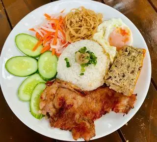 Hình ảnh Combo Cơm Tấm Sườn Miếng đầy đủ