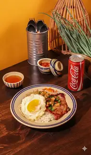 Hình ảnh Cơm tấm sườn bì ốp la - Coca (nguyên bản/ Iight)