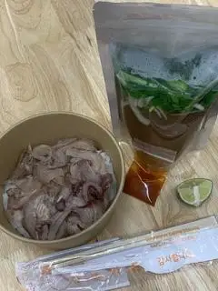 Hình ảnh Phở chín nạm chạm nhớ thương
