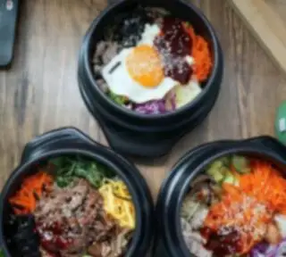 Hình ảnh Bibimpap hải sản / bò