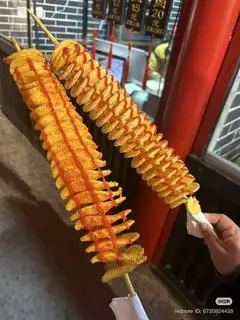Khoai tây lốc xoáy lắc phô mai - 40.000 ₫ tại PAOPAO FOOD - KHOAI TÂY CHIÊN XOẮN, GÀ RÁN & CHÂN GÀ SỐT THÁI - Khánh Hội
