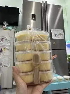 Flan lốc 5 hũ - 47.000 ₫ tại Bếp Nhà Voi - Flan, Sữa Chua & Cơm Cháy Chà Bông Gạo Lứt - Trần Bình Trọng