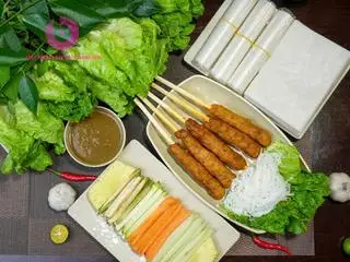Hình ảnh Combo nem lụi & thịt heo quay