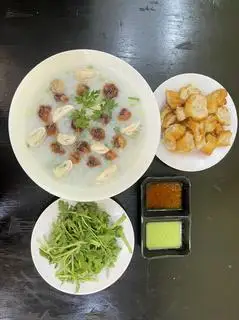 Cháo sò huyết - 45.000 ₫ tại Cháo Ông Sơn - Thoại Ngọc Hầu
