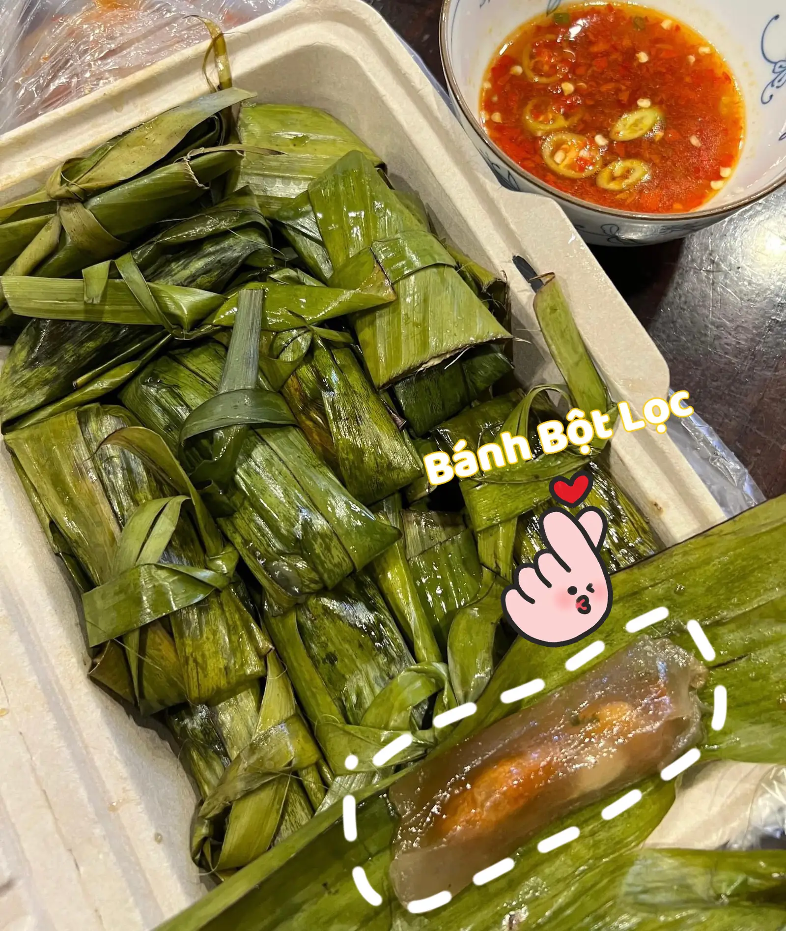Bánh bột lọc Huế nhân tôm thịt - 5 cái (ĐỢI TIỆM 11p hấp bánh, Hấp sẵn không ngon) - 45.000 ₫ tại Tiệm Chân Gà - Chân Gà Sốt Thái & Bánh Lọc - Nguyễn Trọng Tuyển