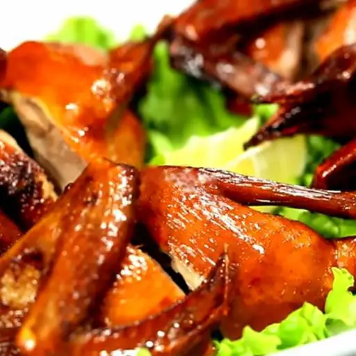 Cút nướng sa tế - phần 2 con lớn - 70.000 ₫ tại A.Linh - Bánh Xèo Miền Trung - Thống Nhất