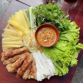 Hình ảnh Nem nướng Nha Trang - suất lớn 9 nem