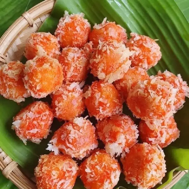 viên hải sản phô mai - 12.000 ₫ tại Ăn Vặt Mắt Hí - Cá Viên Chiên Nước Mắm - Huỳnh Thị Đồng