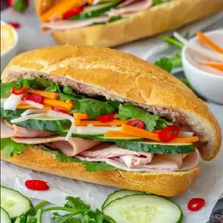 Hình ảnh Bánh mì Sài Gòn đặc biệt