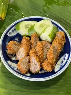 Nem Chua Rán  - 30.000 ₫ tại Mẹt - Bún Đậu Mắm Tôm & Bún Giả Cầy - Song Hành