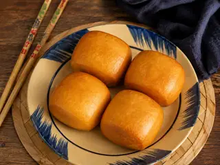 Bánh bao chiên - 4 cái - 25.000 ₫ tại Gà Nướng Vịt Quay Hưng Thịnh Minh Ký - Bạch Đằng