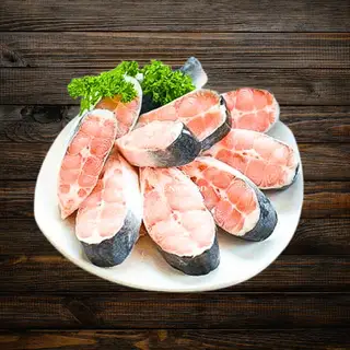 Cá Basa cắt khúc  - 50.000 ₫ tại Lê Na Food - Lẩu Thái, Lẩu Hải Sản & Lẩu Bò - Vân Côi