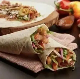 Bánh cuộn tacos đặc biệt - 43.000 ₫ tại Kebab Táo Hồng - Bùi Hữu Nghĩa