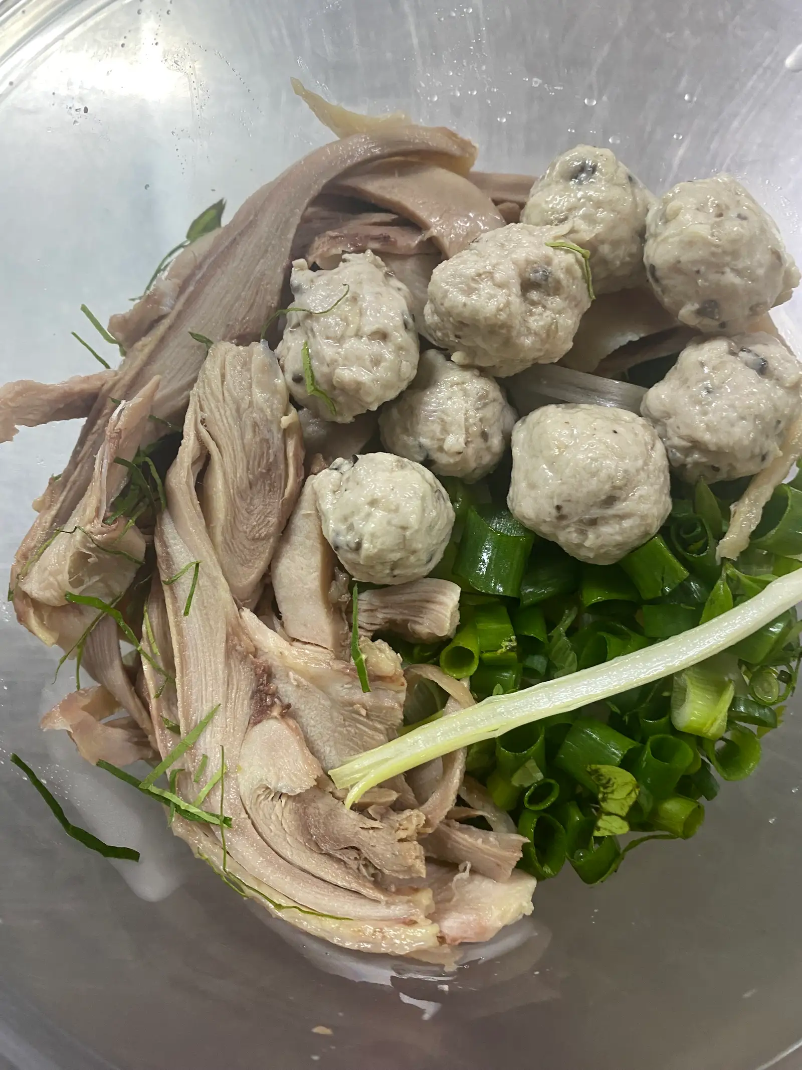 Hình ảnh Phở Gà Đùi Mọc