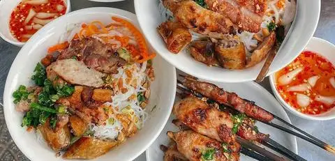 Kiến Than - Bún Thịt Nướng - Đường số 10 - Bún/Phở/Mỳ/Cháo gần bạn