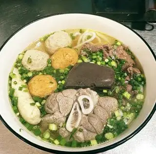 Hình ảnh Bún Bò Huế Tô Đặc Biệt