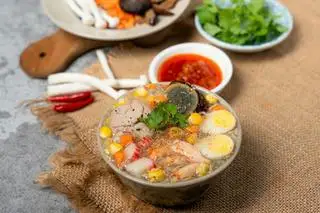 Hình ảnh Súp cua truyền thống thập cẩm