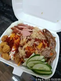 Hình ảnh bánh mỳ nướng muối ớt full topping