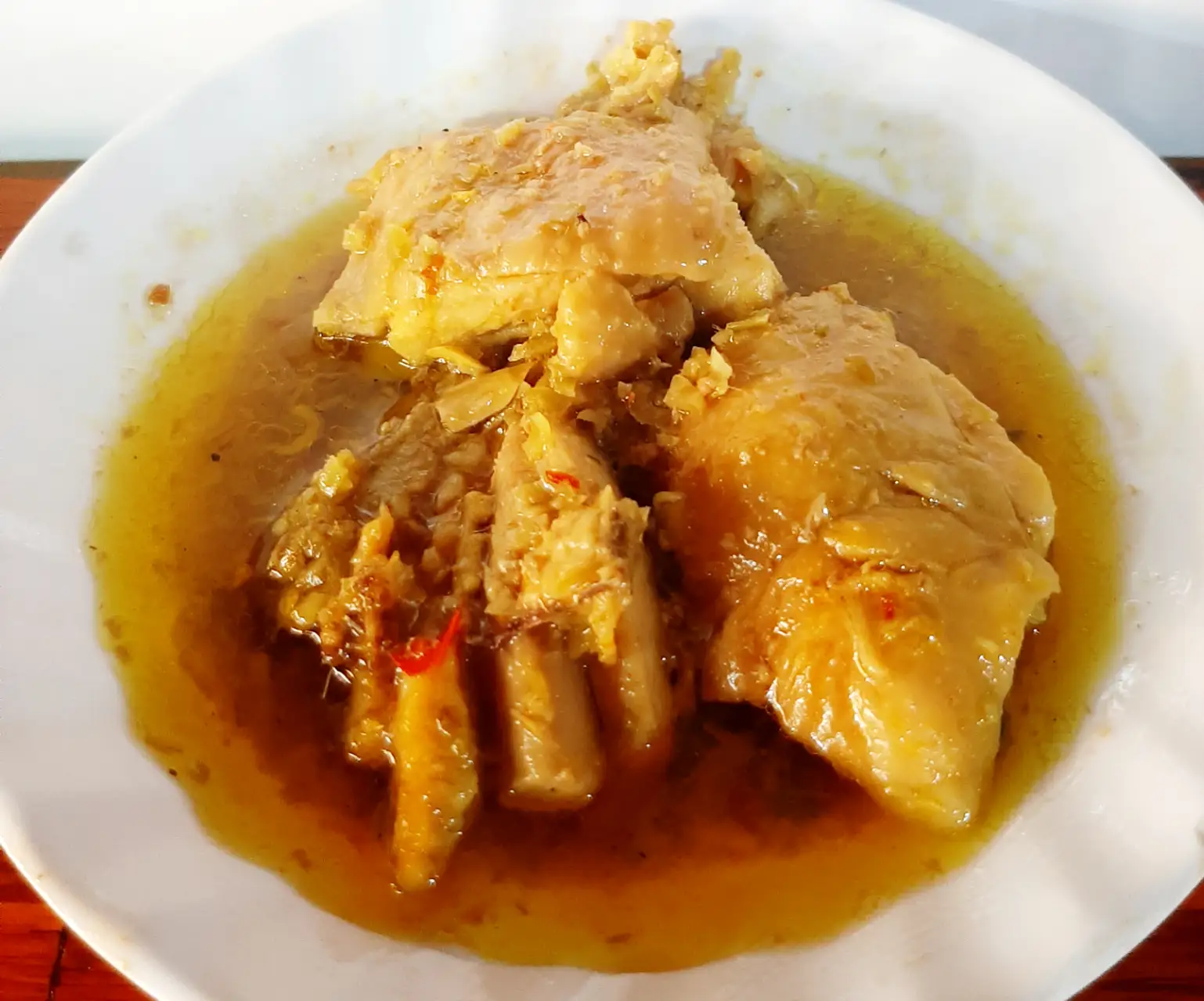 Gà Kho Sả (không gồm cơm, canh) - 34.000 ₫ tại Quán Cơm Xuân Hinh - Lâm Văn Bền