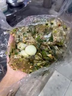 Hình ảnh Bánh tráng muối mực
