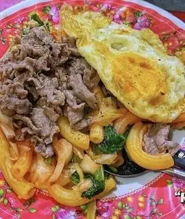 Hình ảnh Nui Xào Bò Trứng 